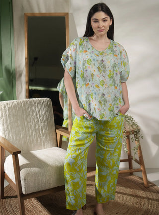 NEO PURE NATURAL LINEN FLUTTERING BLOOMS TUNIC P C Crafts