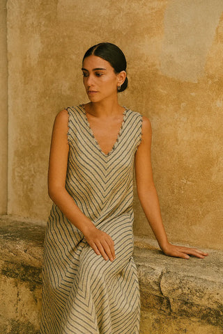 IZIA PURE NATURAL LINEN WHIPCORD STRIPE DRESS P C Crafts